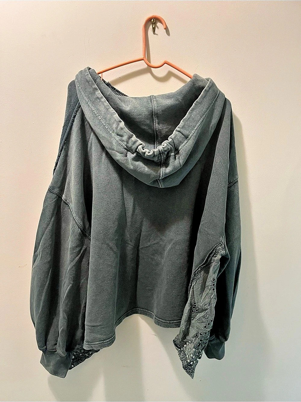 Free People Iris Embroidered Sweatshirt Olive - Picture 7 of 7